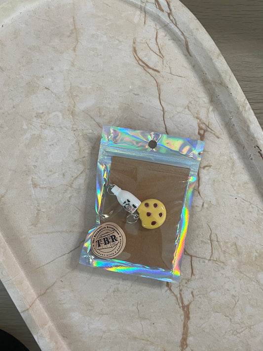 Milk & Cookies (Charms)